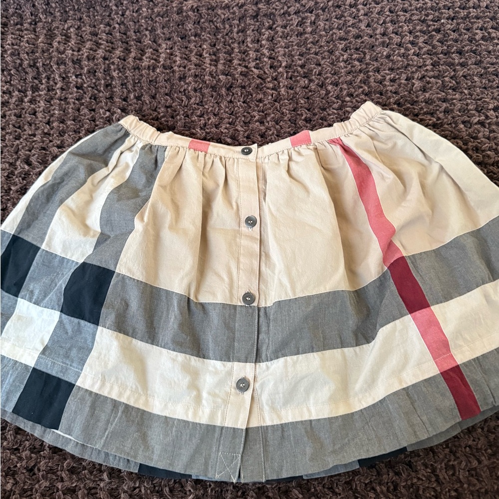 Burberry Girls Button-Front Plaid Mini Skirt in Beige and black